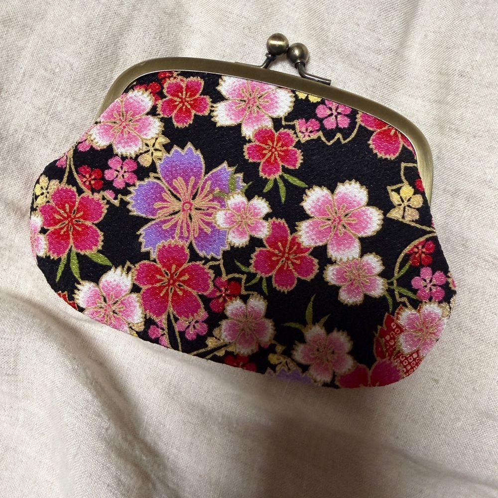 Japanese coin purse